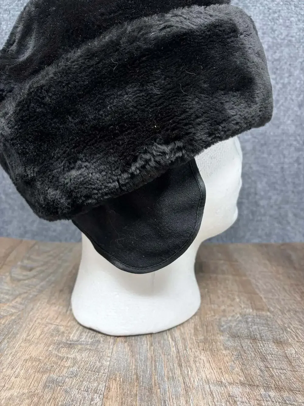 Vintage Faux Fur Cossack Style Winter Hat with Ear Flaps black gold satin lining - Picture 7 of 9
